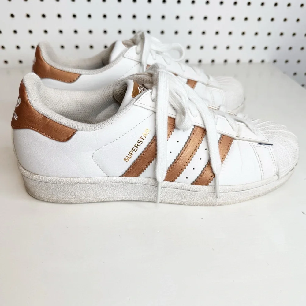 Adidas Originals‎ | Superstar White Copper Sneakers — Shell Toe Shoes Sz. 6